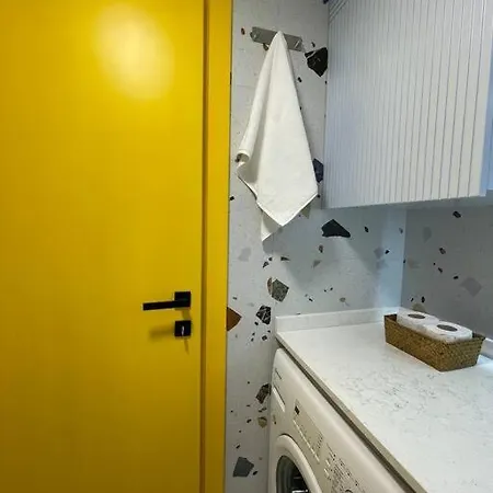 Tesa Studio Τίρανα
