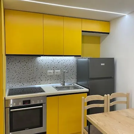 Tesa Studio Τίρανα