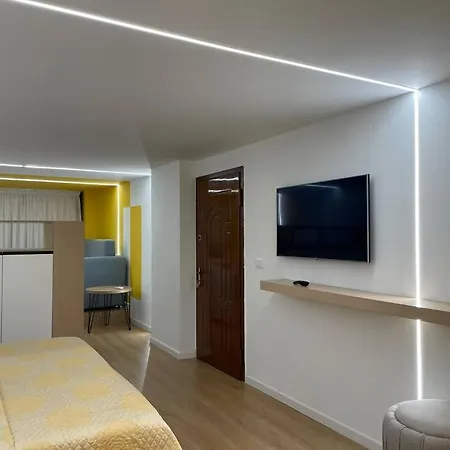 Tesa Studio * Τίρανα