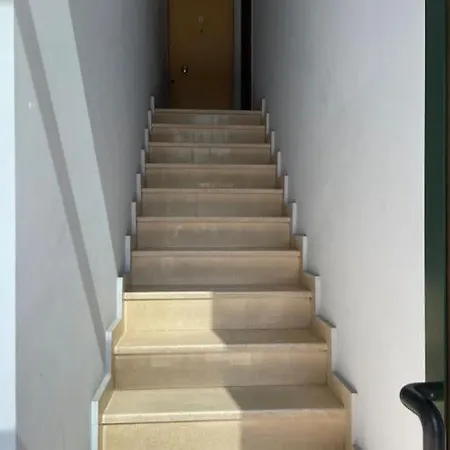 Tesa Studio Διαμέρισμα *